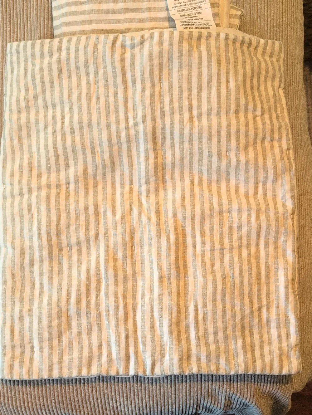 European Linen Patterned Quilted Sham Set - QNJRA074994 NWT.  Willow Leaf.